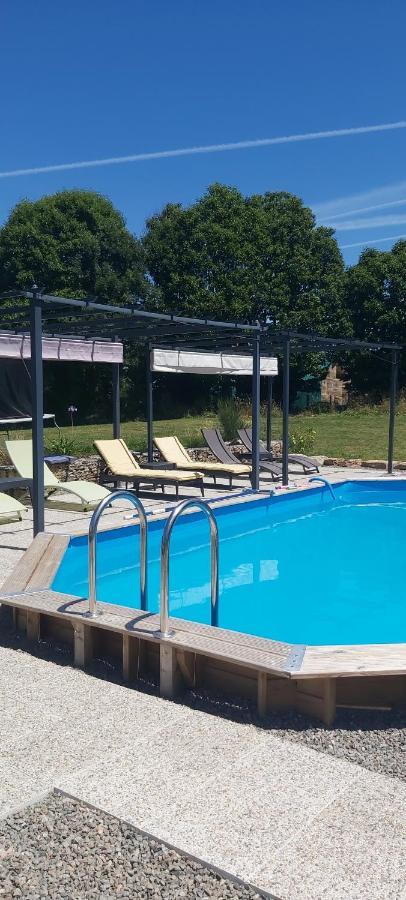 Sharecroppers Cottage With Swimming Pool Pageas Exterior photo